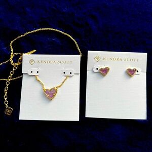 Kendra Scott necklace and earrings